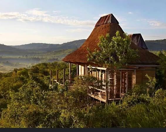 Kyambura Gorge Lodge