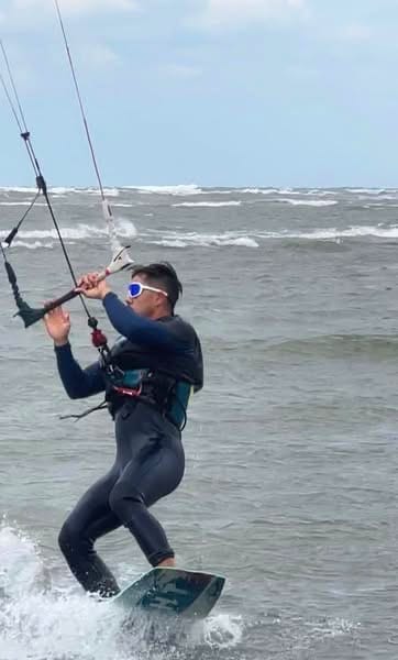 Kite Surfing — The Ultimate Wind-Swept Adventure